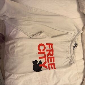 Freecity sweats